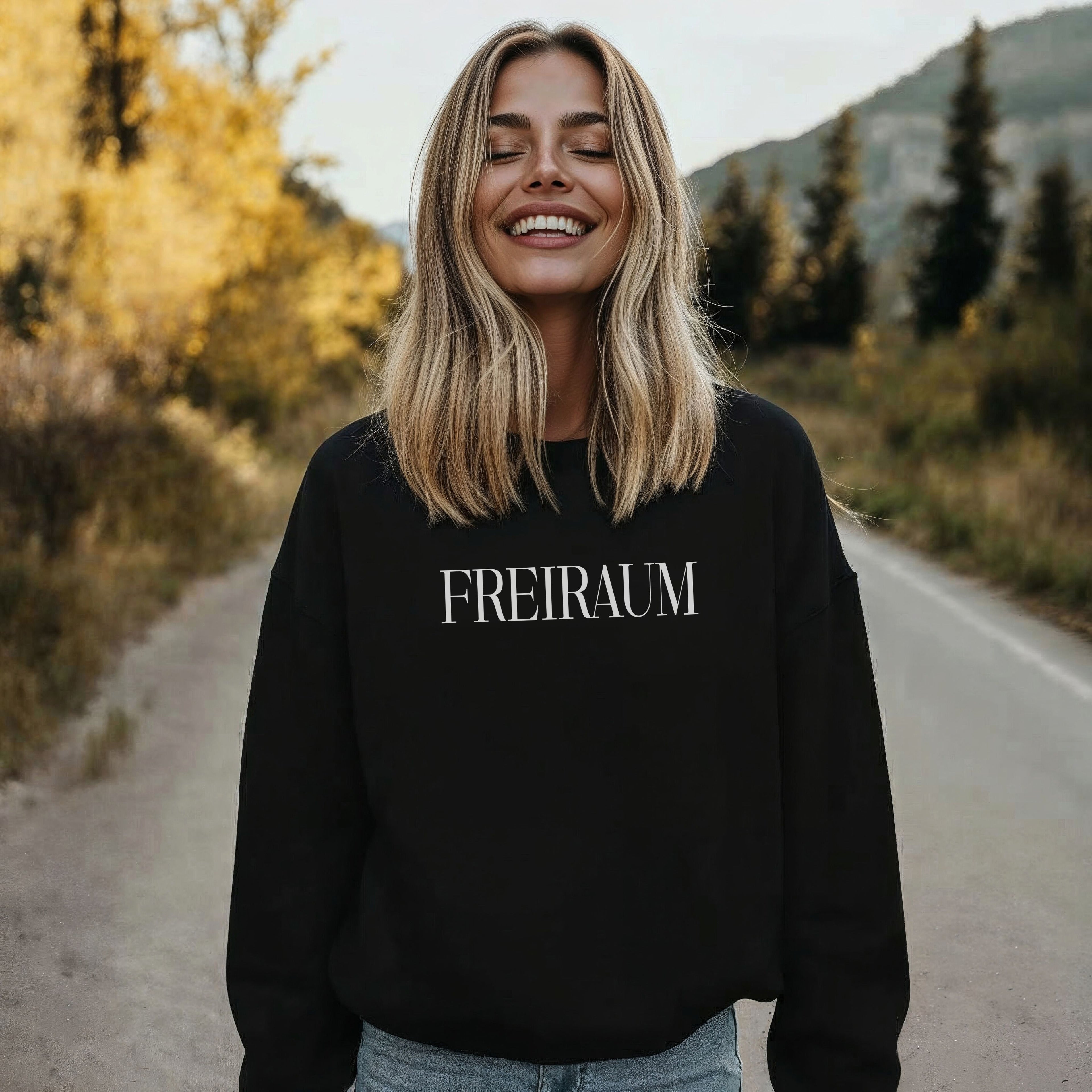 FREIRAUM – Statement Sweatshirt